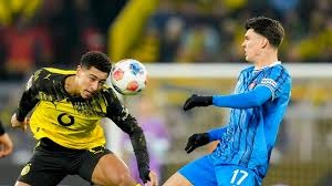 恩比德半月板撕裂，76人争冠梦碎